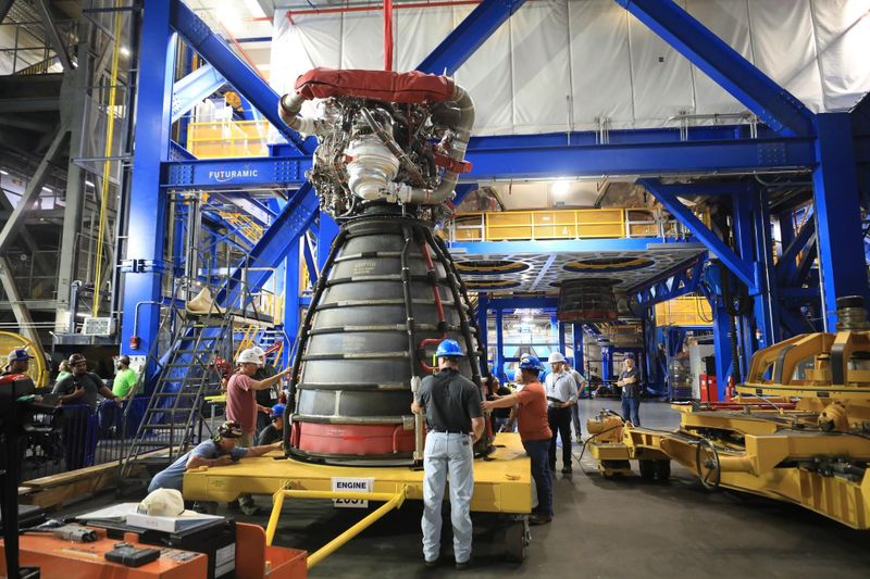 NASA begins installing Artemis III RS-25 engines