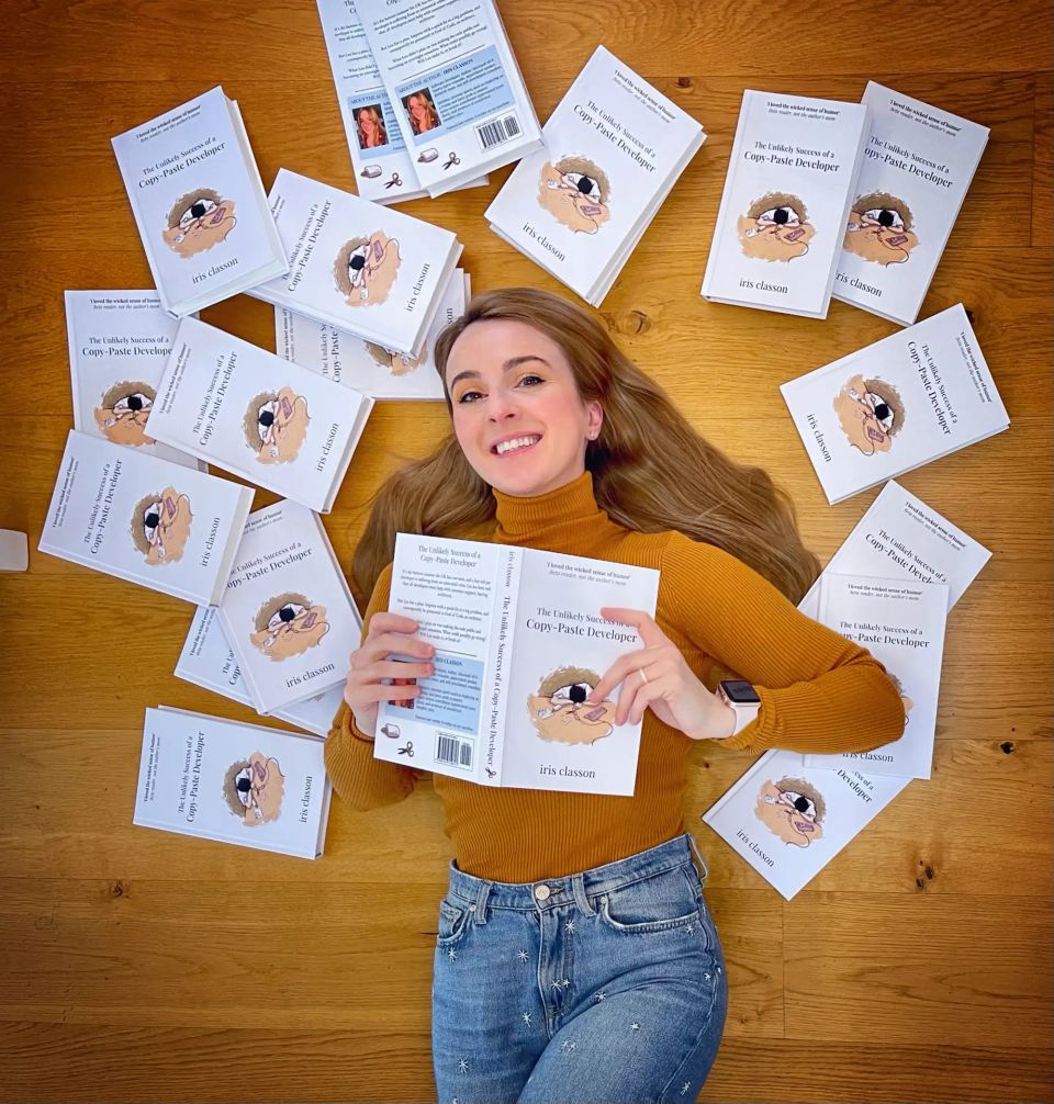 Review: The Unlikely Success of a Copy-Paste Developer