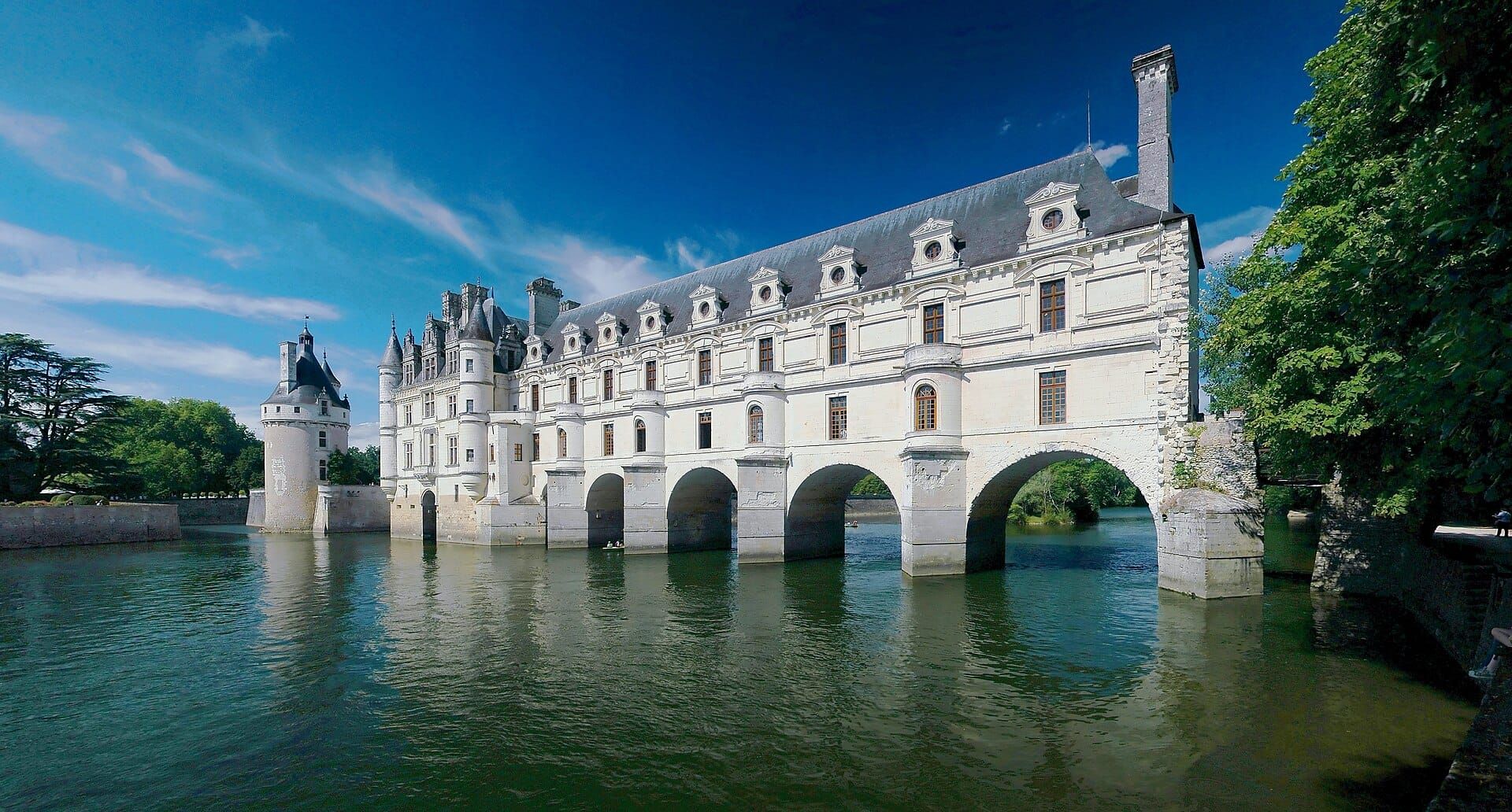 The Château de Chenonceau,  an artistic and technical prowess of the 16th century