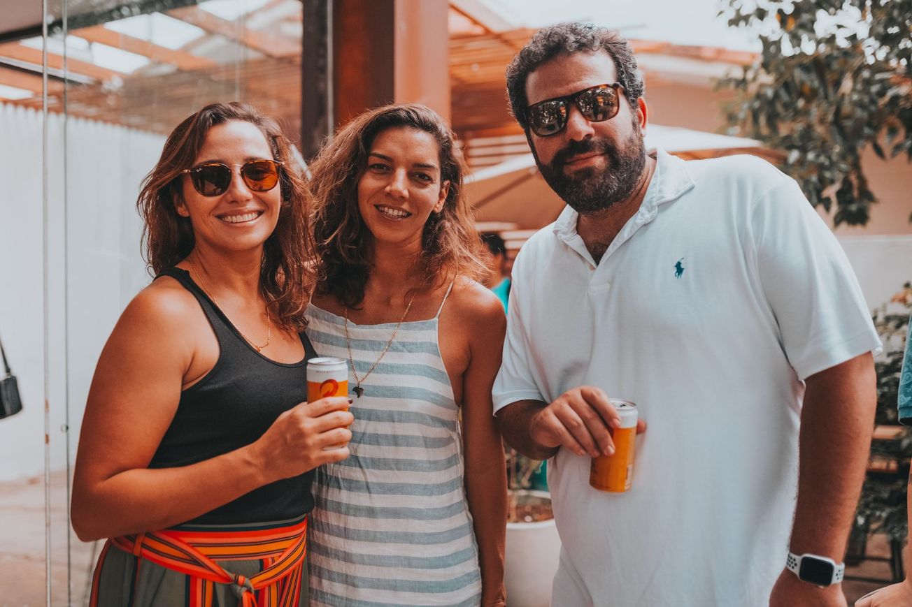 A Thirsty Debate: Quality Comparison Between Beer in Bottles and Cans