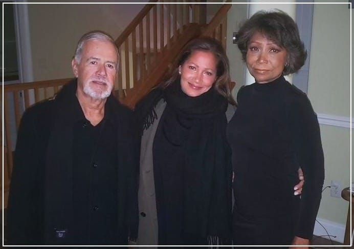 A Tribute To Forever Love