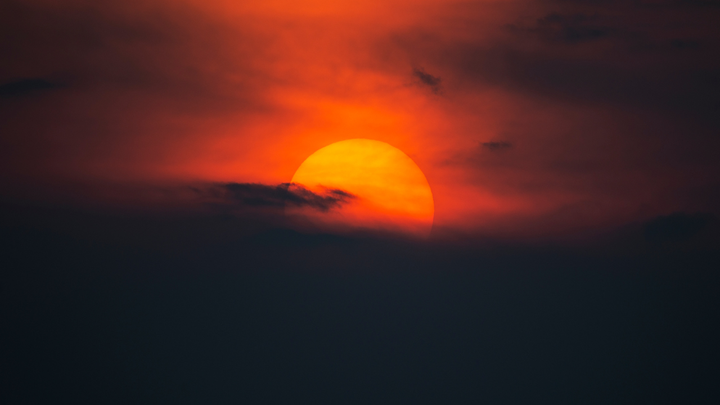Major Solar Manufacturers Seek Tariffs on Asian Imports to Protect U.S. Industry