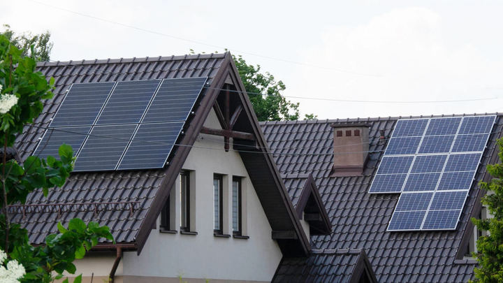 The Circular Economy of Solar Panels in the U.S.: Recycling and Second-Life Solutions