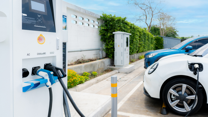 Revolutionizing Transportation: Solar-Powered Vehicles Leading the Charge