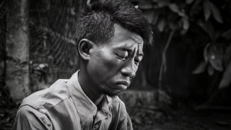 Lời tân cổ Tình Thù Rực Nắng