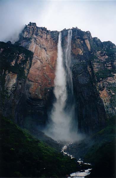 Le Salto Ángel dans le parc national Canaima au Vénézuela