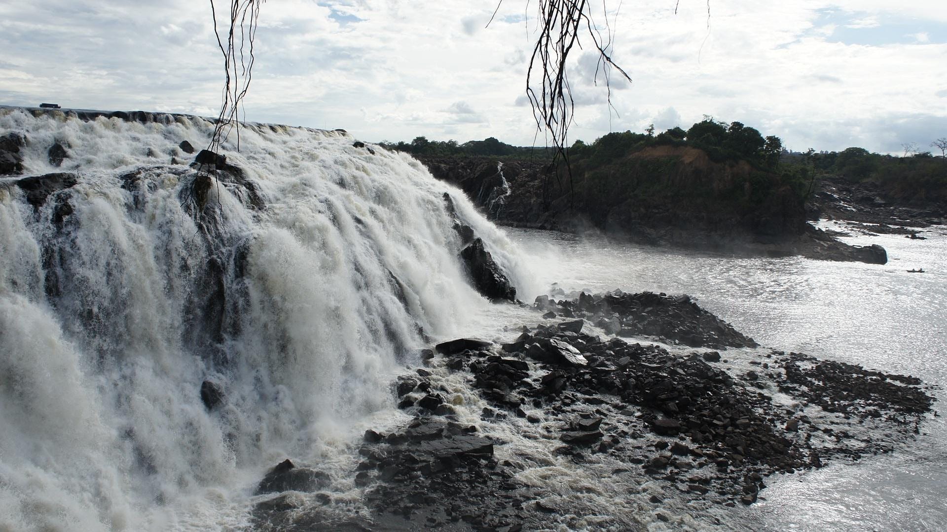 Salto la Llovizna dans le parc national la Llovizna près de Puerto Ordaz au Vénézuela. 