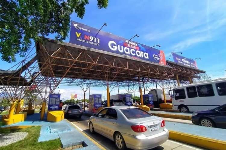 Péage de Guacara au Vénézuéla.