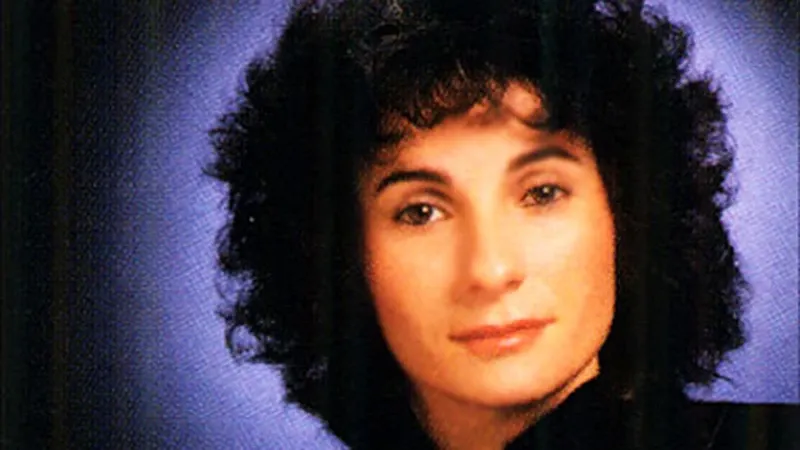 Singer Marie-Paule Belle, who found her voice in Nice, dies at 80
