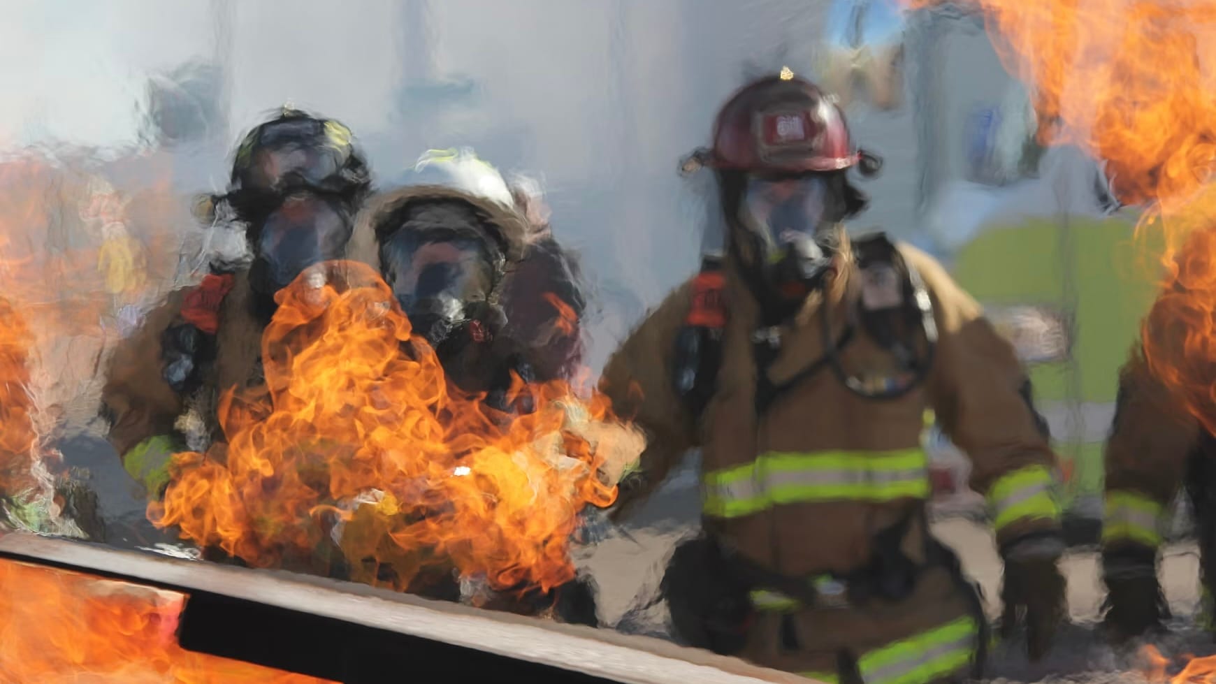 Firefighters contain vegetation fire threatening homes in Saint-Laurent-du-Var