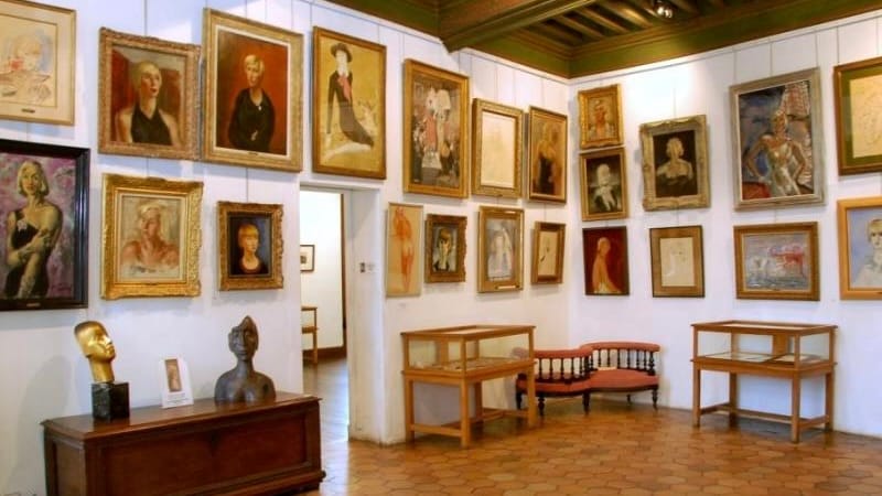 Renoir museum raid nets €8-9m in stolen art, two paintings dumped in garden