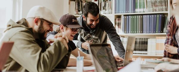 LMS e AVA no ensino superior: um panorama para quem está revisando o sistema da instituição