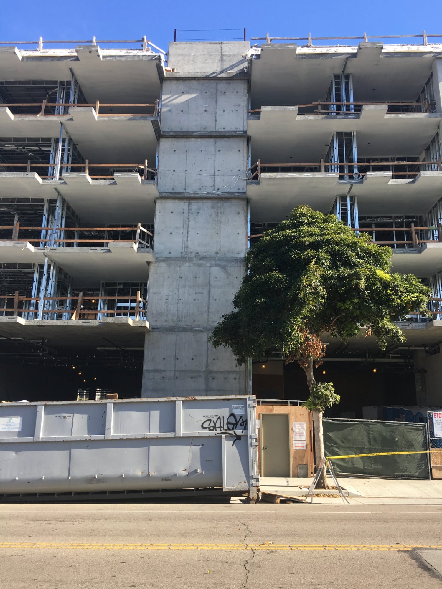 555 Fulton as a bare concrete frame in August 2016