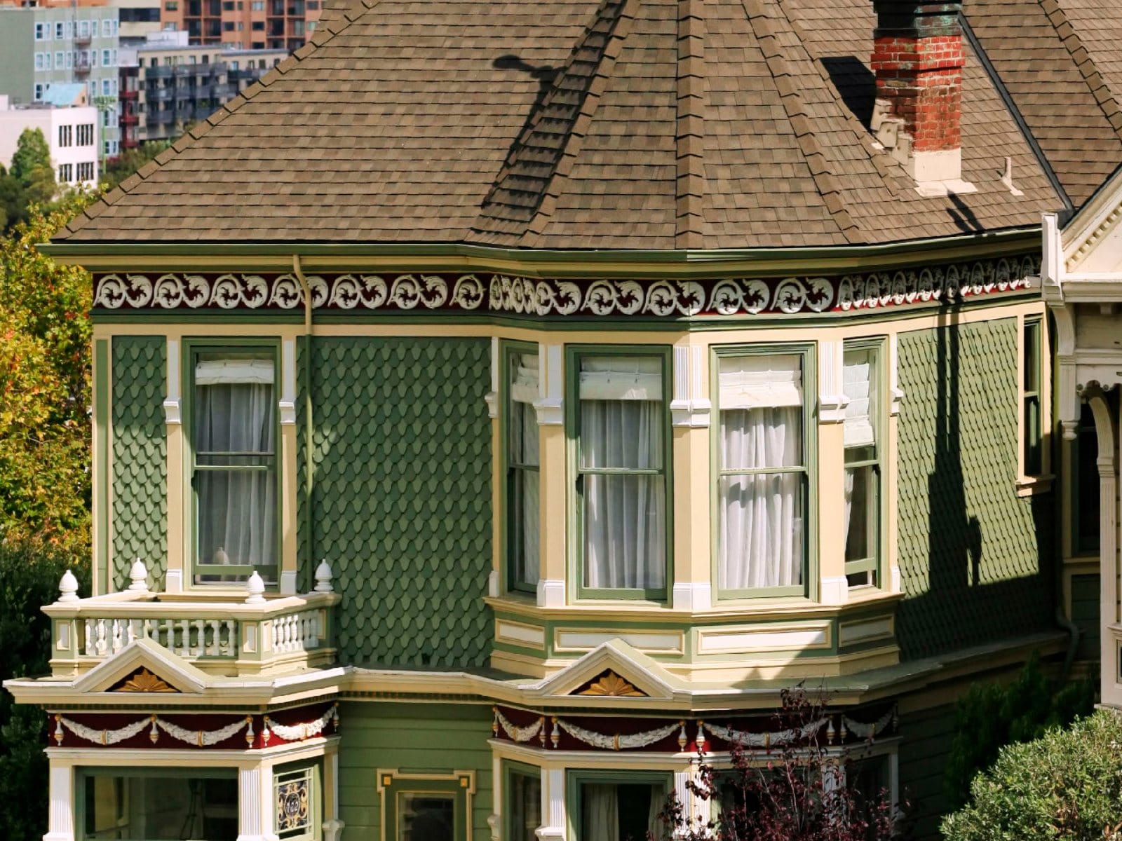 Queen Anne Victorian detail near Alamo Square Park