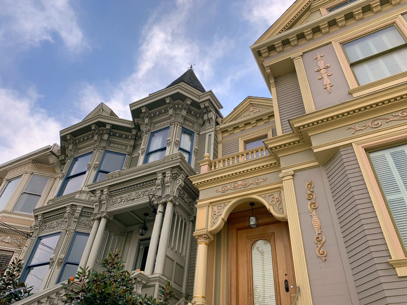 Victorian homes on a Cole Valley street