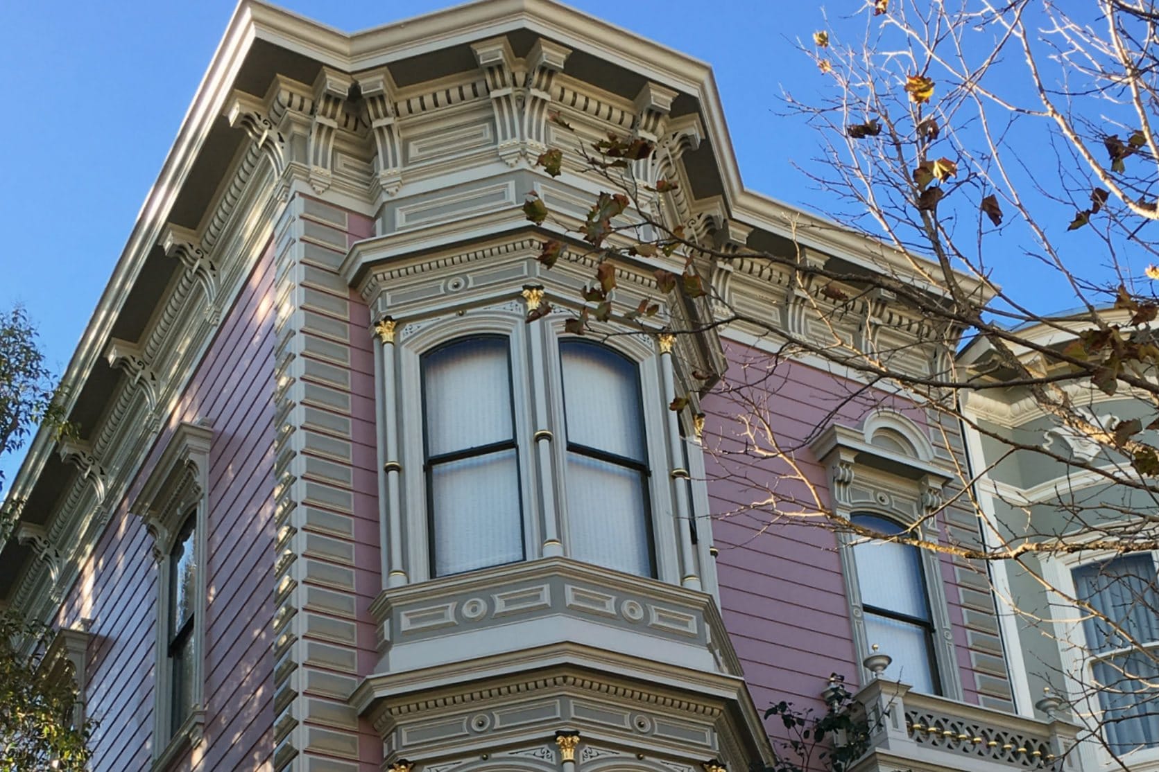 Italianate Victorian bay windows in Hayes Valley
