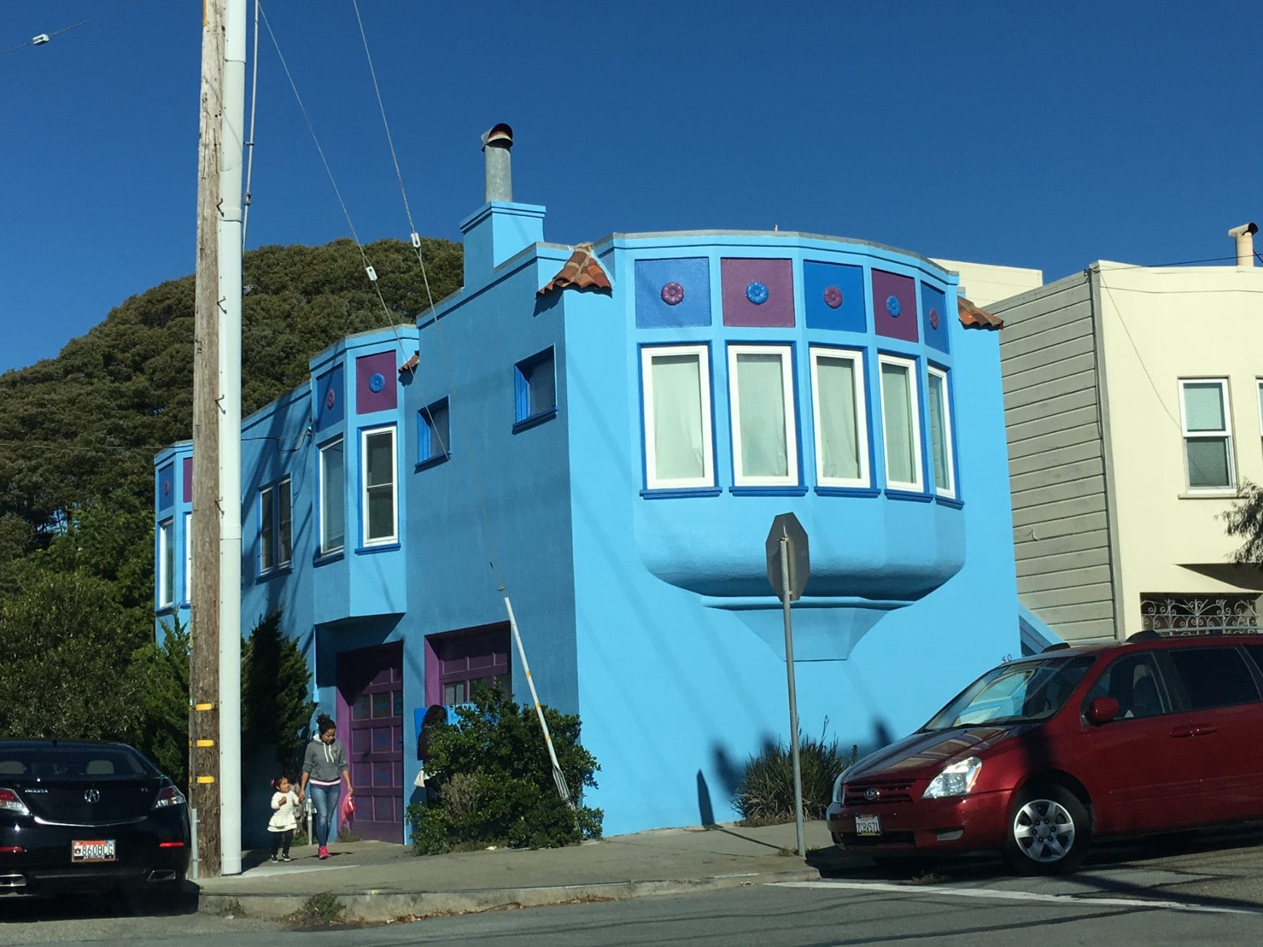 A blue stucco house with Art Deco details near Ocean Avenue in Ingleside