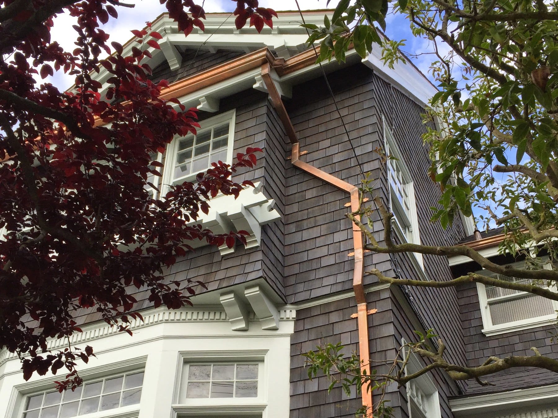 Shingled bay windows on an Inner Richmond home