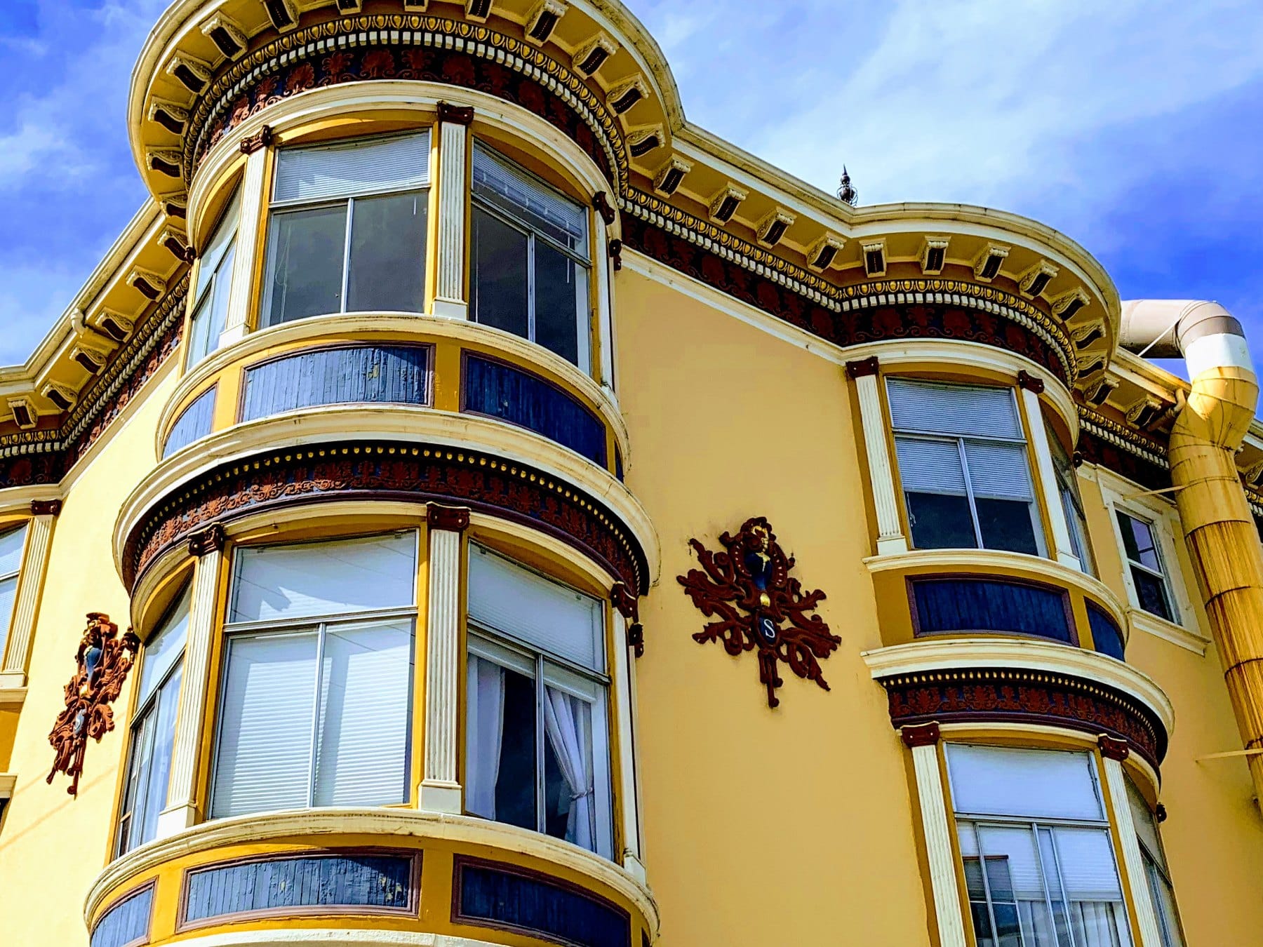 Ornate curved bay windows on a Lone Mountain home