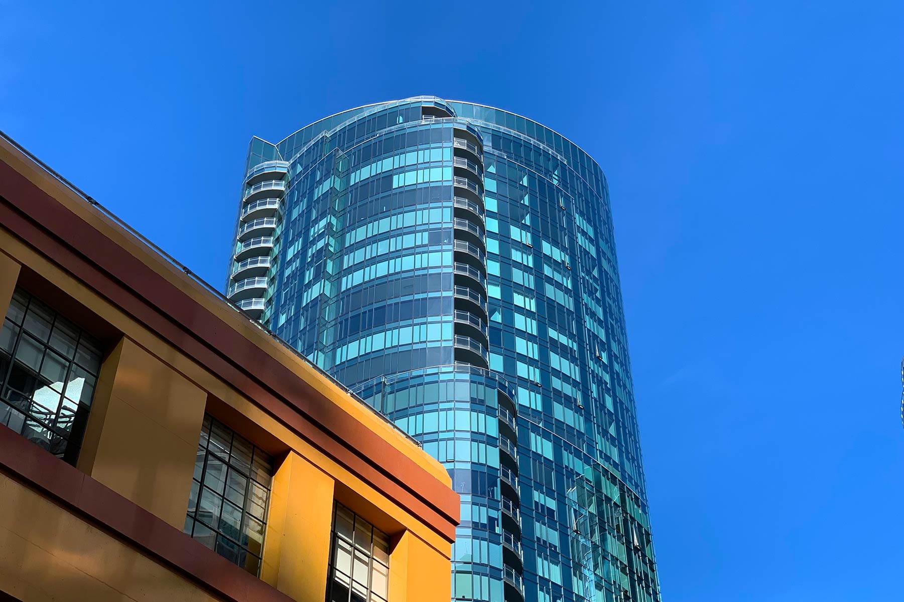 A Lumina tower seen from Folsom Street