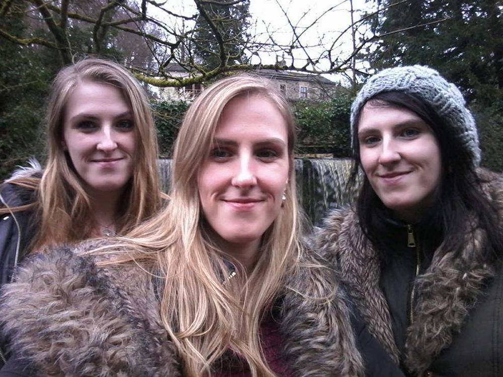 Toni-Stephanie-Terri-L-R