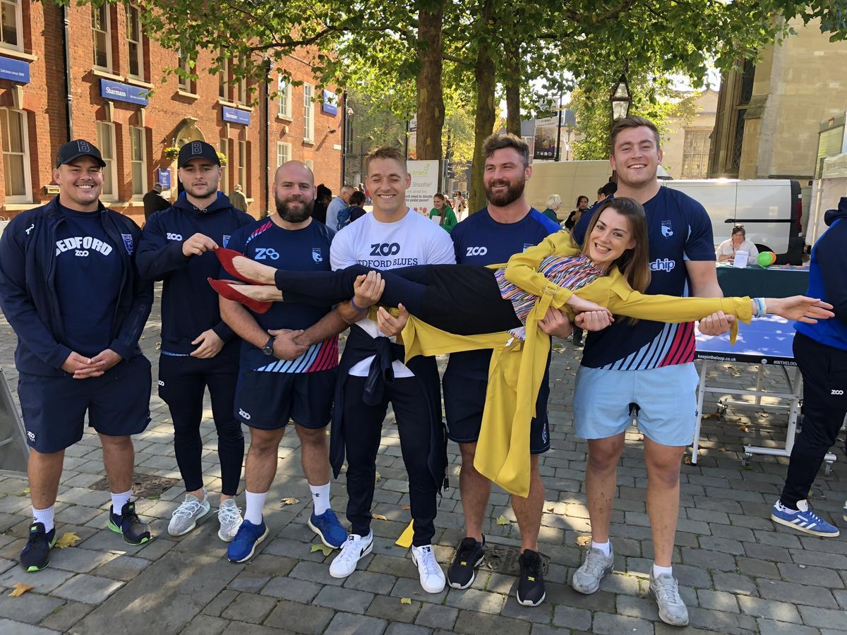 Hannah-with-local-rugby-players