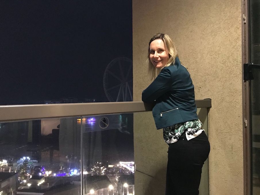 Happiful Hero: Pockets of Happiness For the Local Community