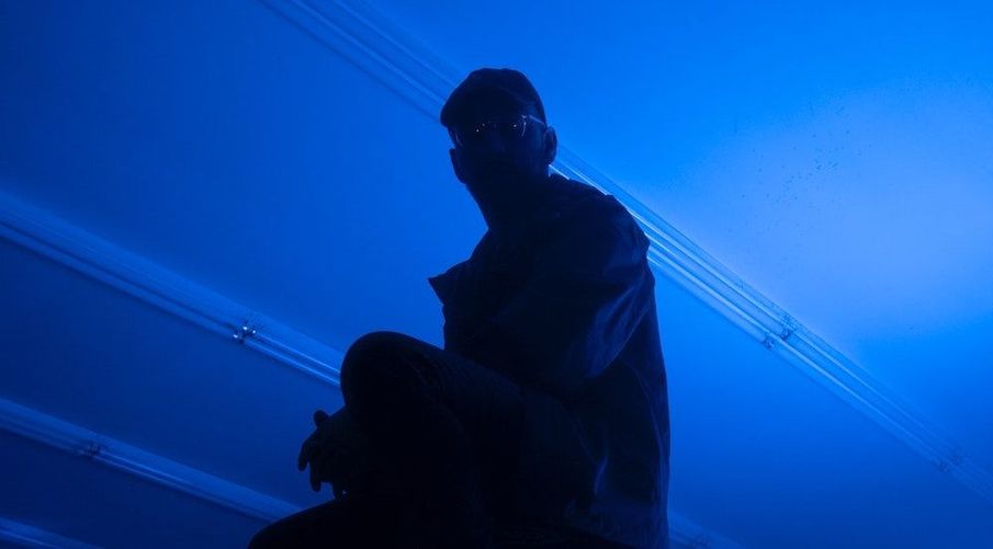 How to help a loved one with body dysmorphic disorder