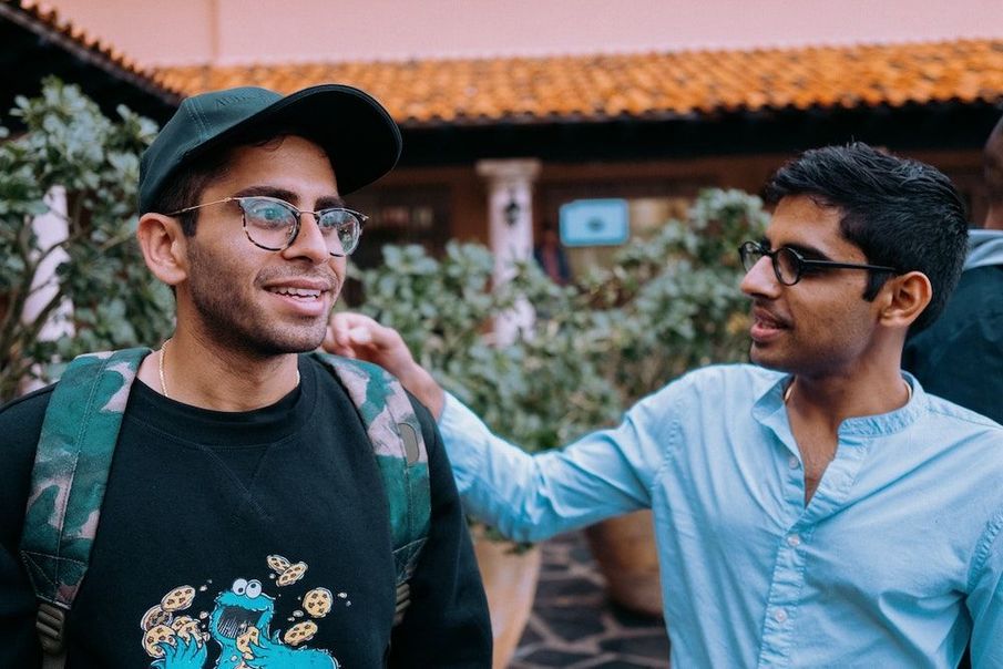 5 ways to help a friend who is in a mental health crisis