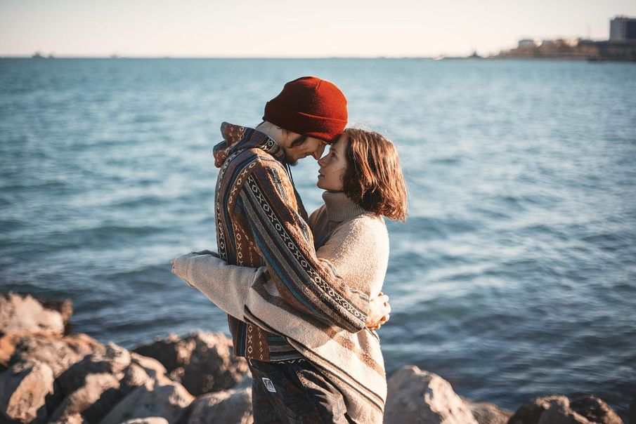What is love bombing (and is it a relationship red flag?)