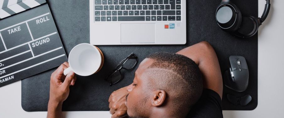 How can hypnosis help you to put procrastination in the past?