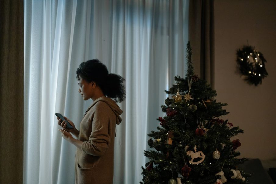 5 tips for avoiding social burnout during the festive season