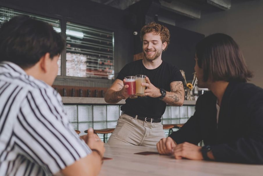 Navigating social situations (while staying sober)