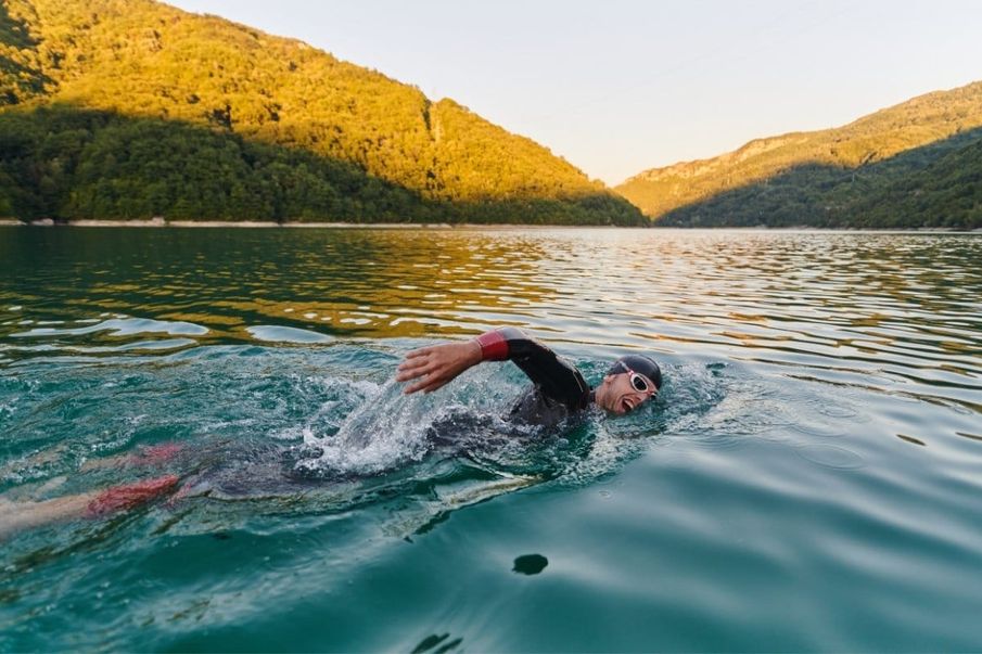 How outdoor swimming creates ripples of joy