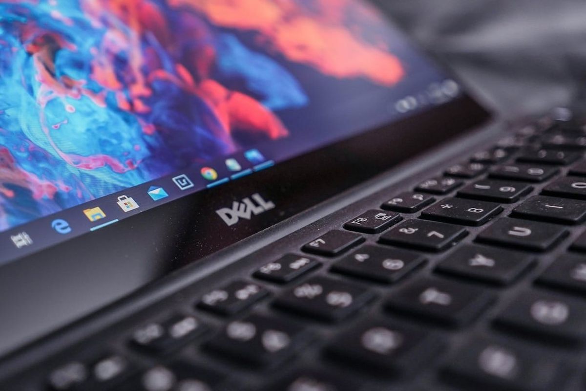 The AI Integrator: Dell Technologies (NYSE: DELL) — 5,000 Customers, Three That Matter