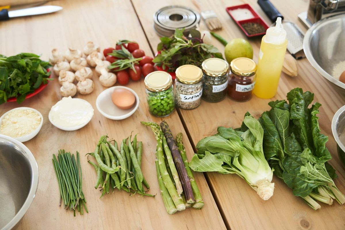 Realistic 14-Day Gut & Energy Plan [Functional foods, evidence based, no detox, works even if you're not fully plant based]