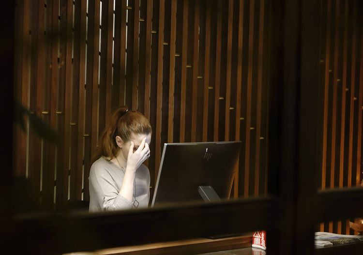 Why am I tired after lunch? 4 things to check before blaming carbs