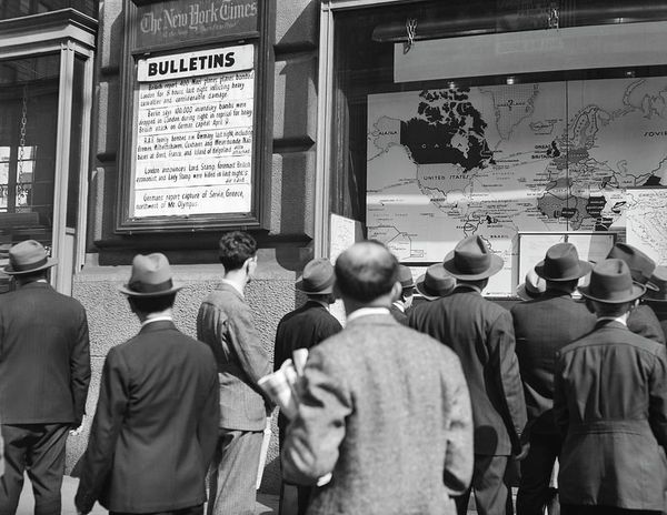 Notes on Real-Time War-Watching