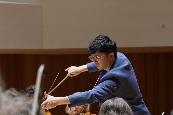 Concert Review: A new season (and a World Premiere) in Dresden