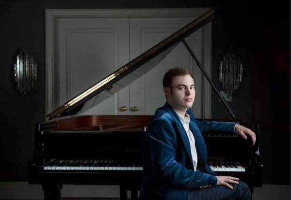 Pianist Alon Kariv in Interview: Chopin's First Concerto, and more