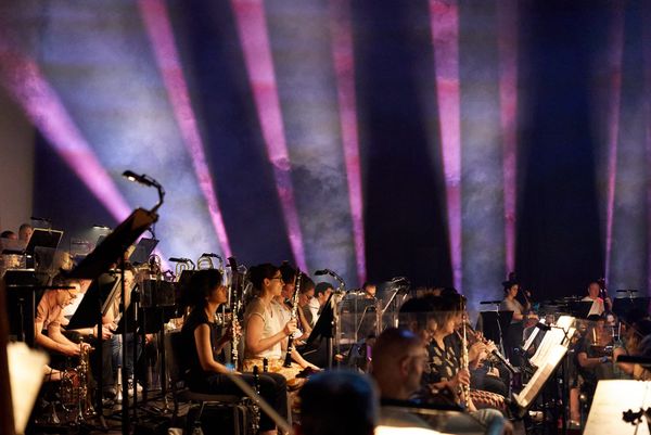 Cosmopoles: Divertimento and Zahia Ziouani in Paris