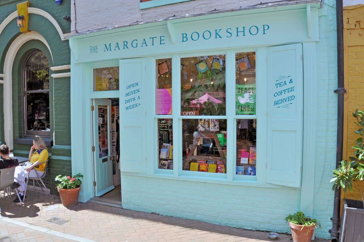 News and things to do: Drag classes, wild life drawing, costume sell-off Post feature image