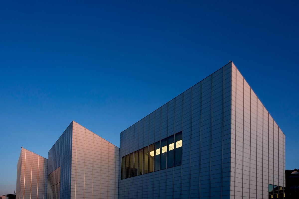 Margate's Turner Contemporary at night
