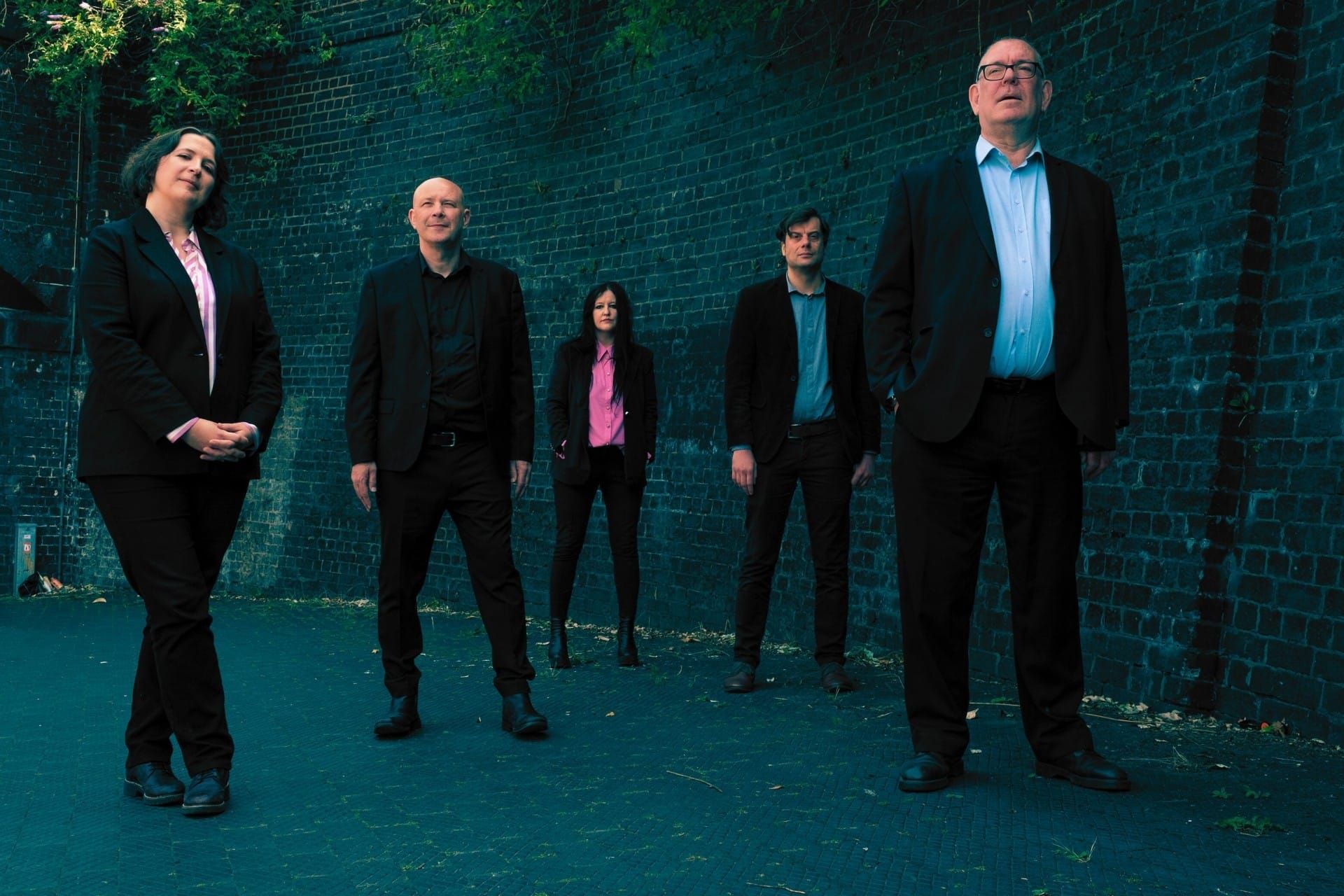 Incoming: The Nightingales, LOW Crawl, Making More Waves Post image