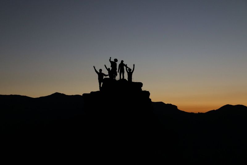 Building and leading high-performing product teams:   Unleashing innovation and success