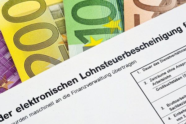 imagine cu documentul Lohnsteuerbescheinigung, Germania, pe euro