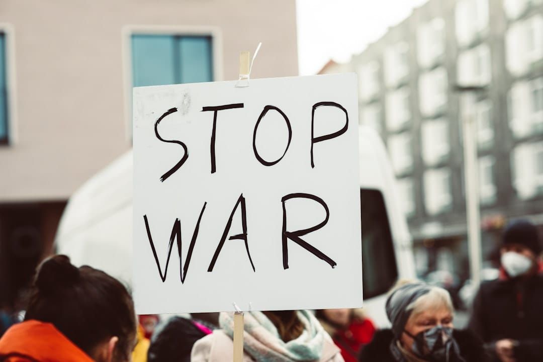 We can't let Israel drag us into WW3