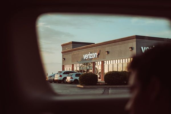 Verizon won't let me go