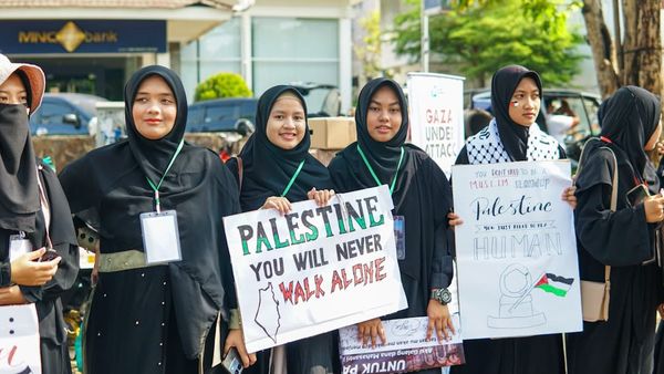 Biden is letting Trump outflank him on Gaza