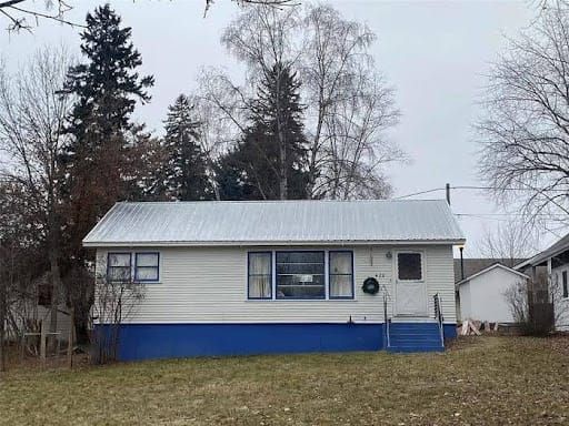 Too expensive to live, or can't live if I stay